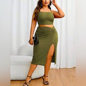 NWT SHEIN Plus Crop Cami Top & Twist Split Thigh Skirt - Army Green - 3XL (18)